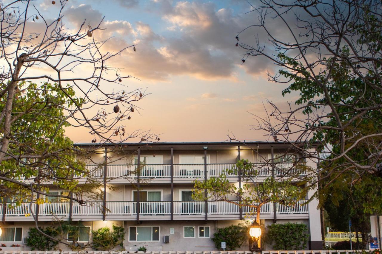 Avania Inn Of Santa Barbara Buitenkant foto